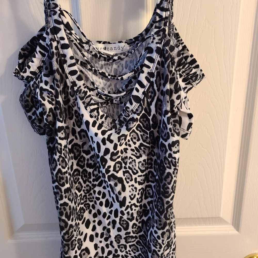 Eye candy animal print shirt size small